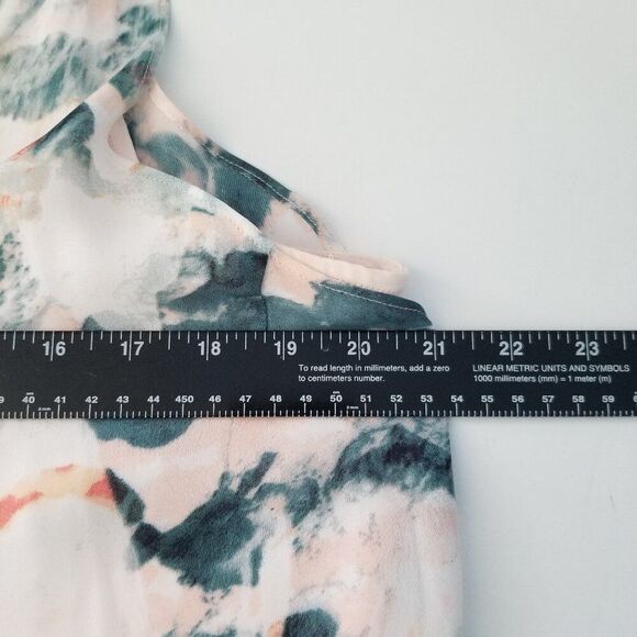 Cabi Artsy Pullover Sleeveless V Neck Tank Top Multicolor Blouse Size md - Picture 8 of 9